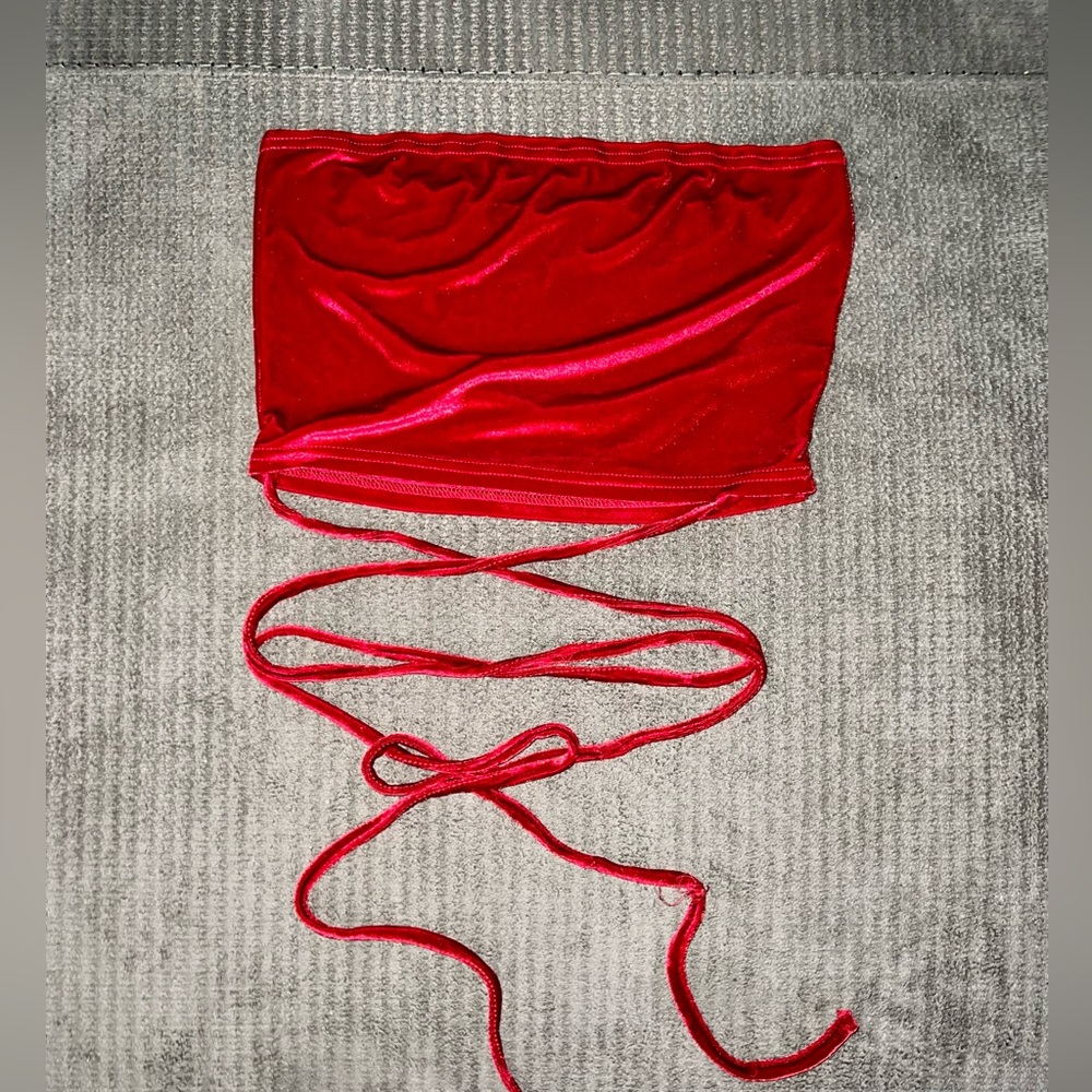 Red velvet tie tube top